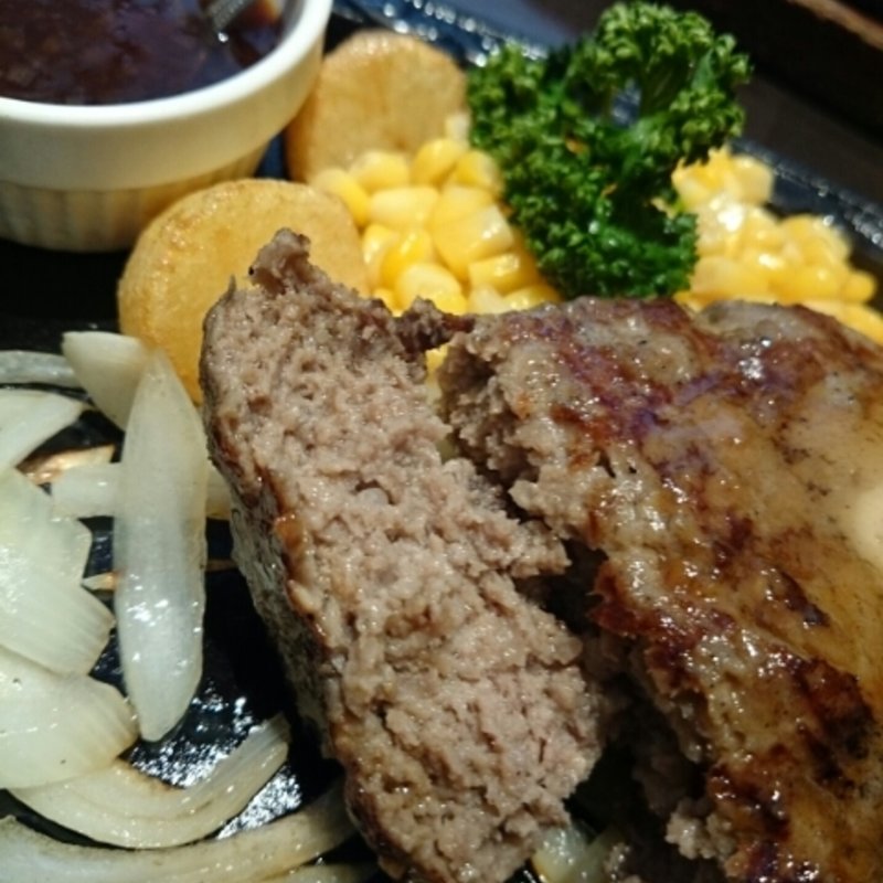 くに100％ビーフハンバーグ(ステーキくに赤坂店)