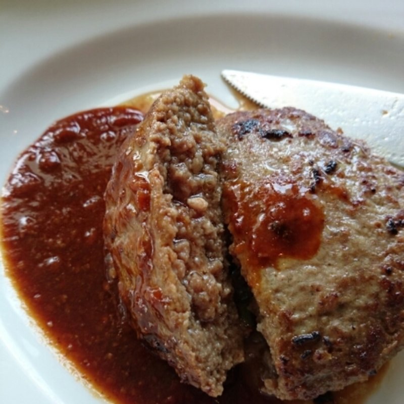 手ごねハンバーグランチ(NICUTA)