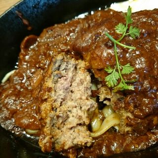 お肉屋さんの煮込みハンバーグ(せいとう 西新橋店 （SEITOW）)