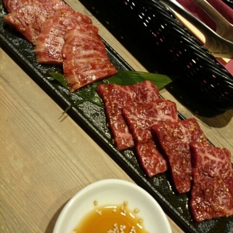 特選A4黒毛紅白セット(USHIHACHI 木場店)