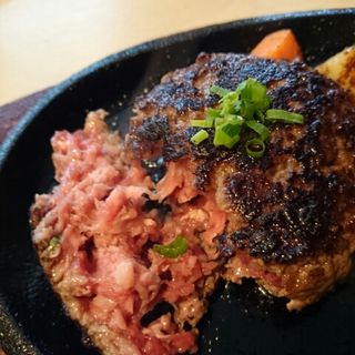 伊万里牛ハンバーグ(TOKIO （トキオ）)
