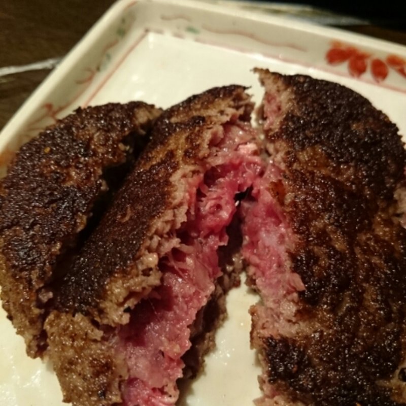 ハンバーグ(牛幸 本店)