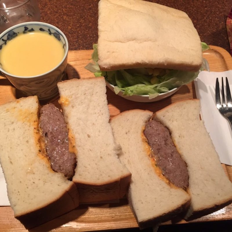 サンドイッチセット　ハンバーグサンド(アメリカン )