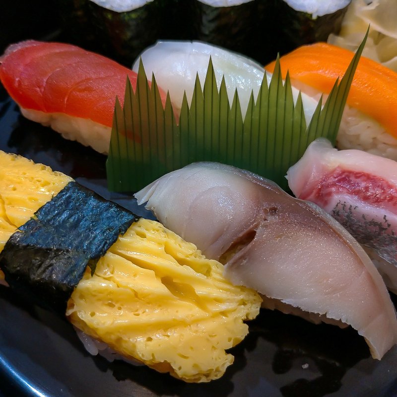 にぎり一人前(栄寿司 西口店)