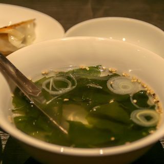 スープ(薄皮餃子専門 渋谷餃子 新宿西口店)