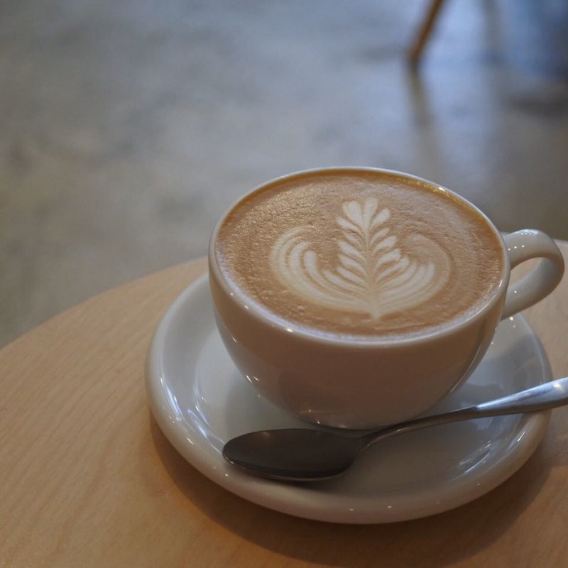 カフェラテ(TAOCA COFFEE 神戸岡本店)