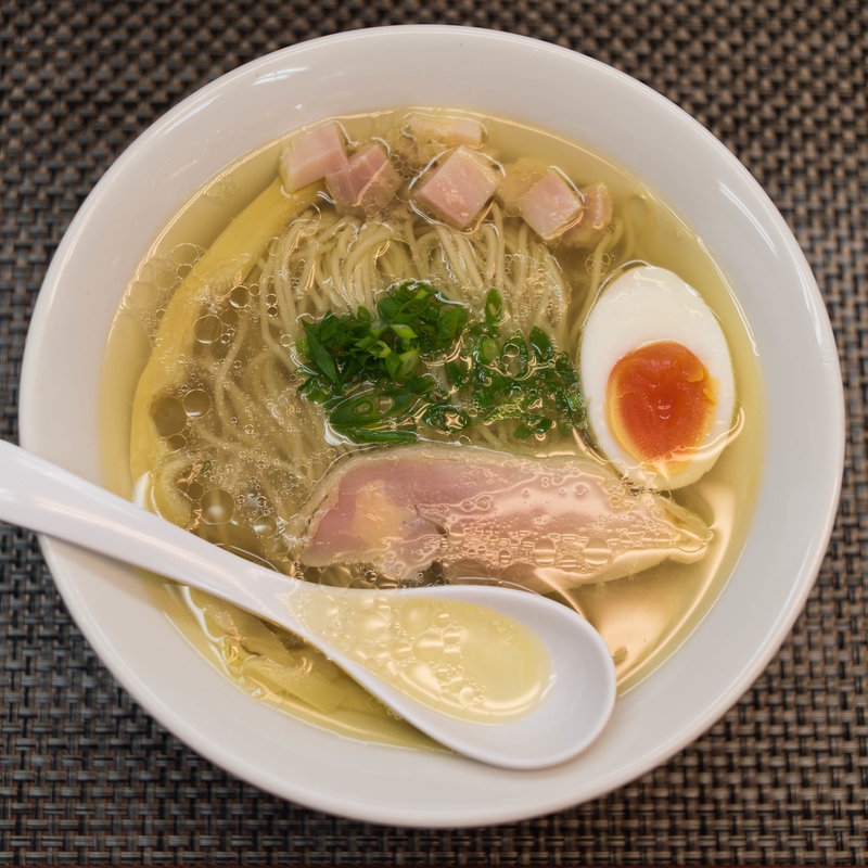 鶏と七福白醤油らーめん(麺や 睡蓮)