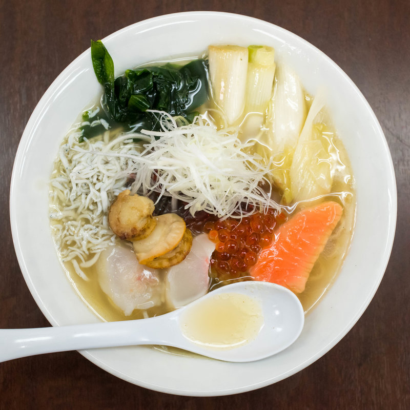 南三陸ネギ潮の幸ラーメン(麺や 睡蓮)