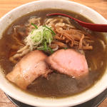 喜多方らーめん(麺や七彩)
