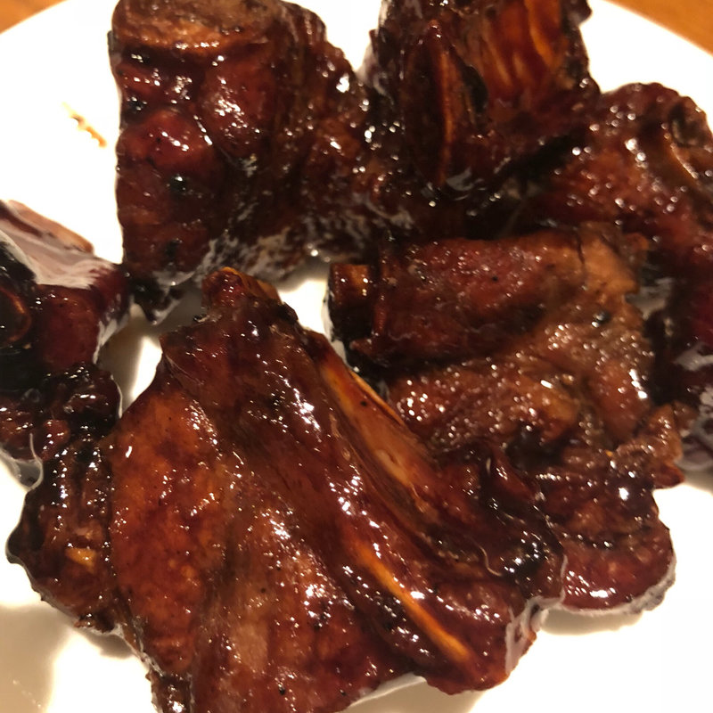 スペアリブの黒酢ソース炒め(蔡菜食堂)