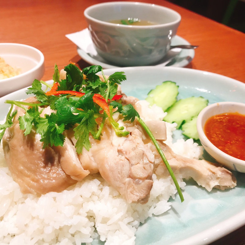 カオマンガイ(タイの食卓 クルン・サイアム GEMS神宮前)