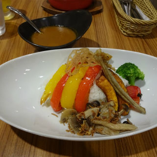 野菜たっぷりカレー(日比谷松本楼 横浜ジョイナス店)