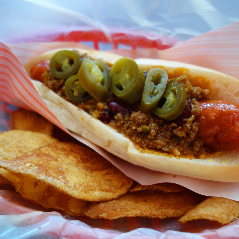 チリドッグ(Sixpines Sandwiches)