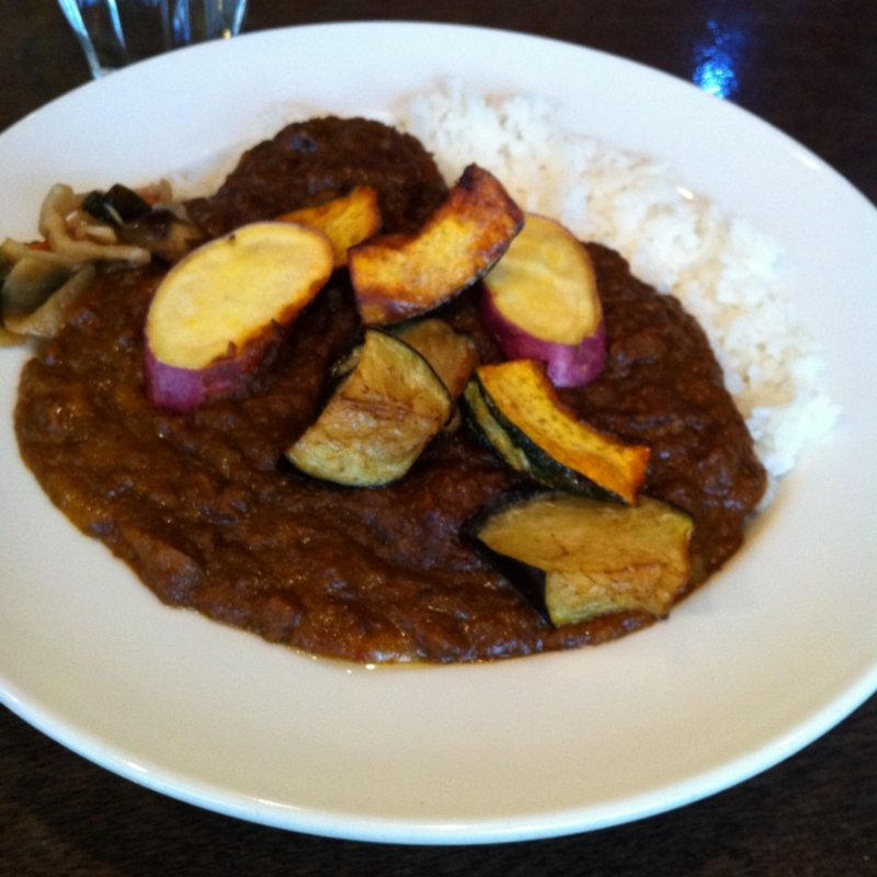 野菜カレー？(ワンダカレー店)