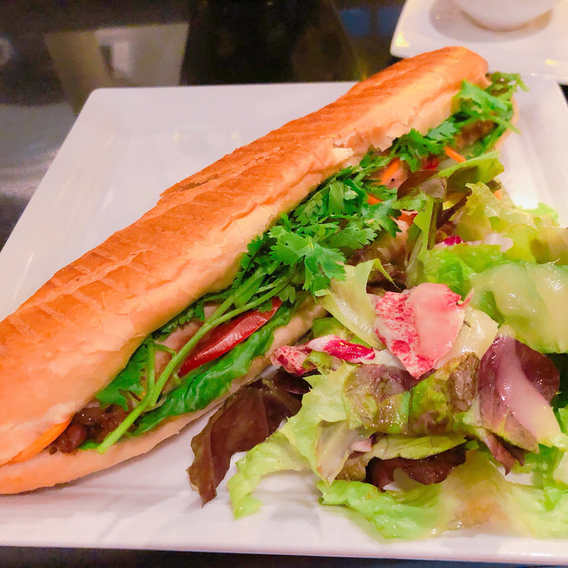 バインミー（ポーク）(LONGBAR)