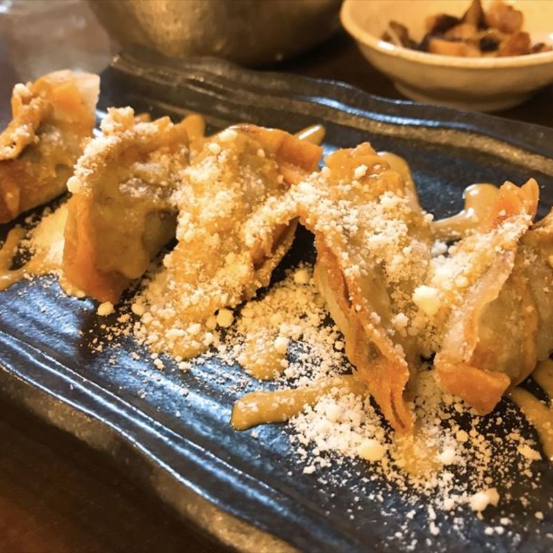 カレー餃子(十三餃子酒場 満太郎)