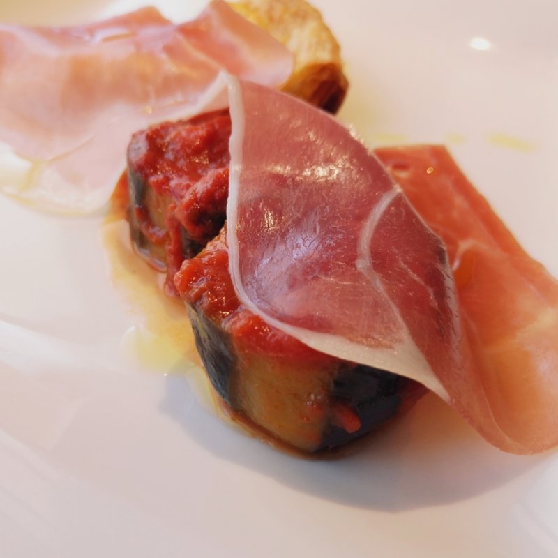 イタリア産の生ハム＆キッシュ＆ナス煮込み(ラ・パッラ)