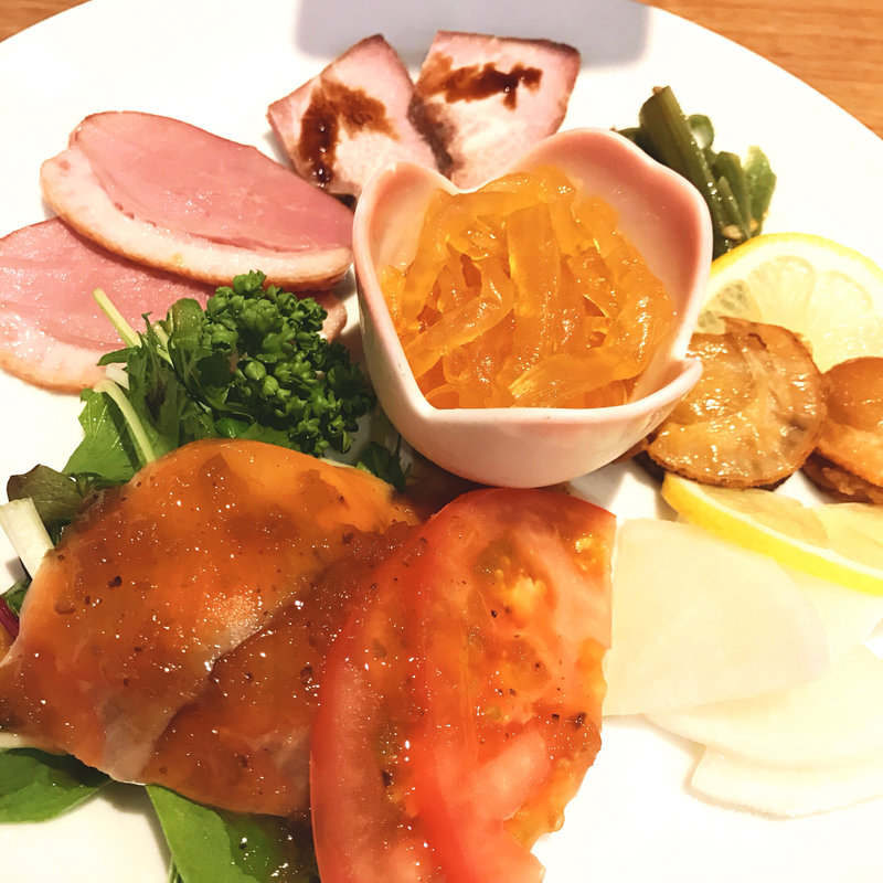 広東式冷菜盛り合わせ(群愛飯店 大丸店)