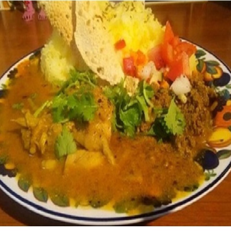 チキンとキーマのあいがけ大盛(Le Coron ル コロン)