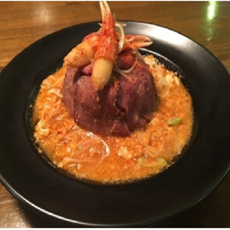 カニと肉のマリアージュ(Cave)