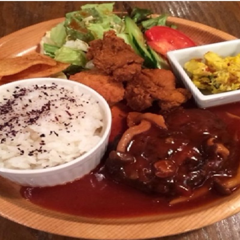 プレートランチ(マル デ ボッカ 大阪マルビル店)