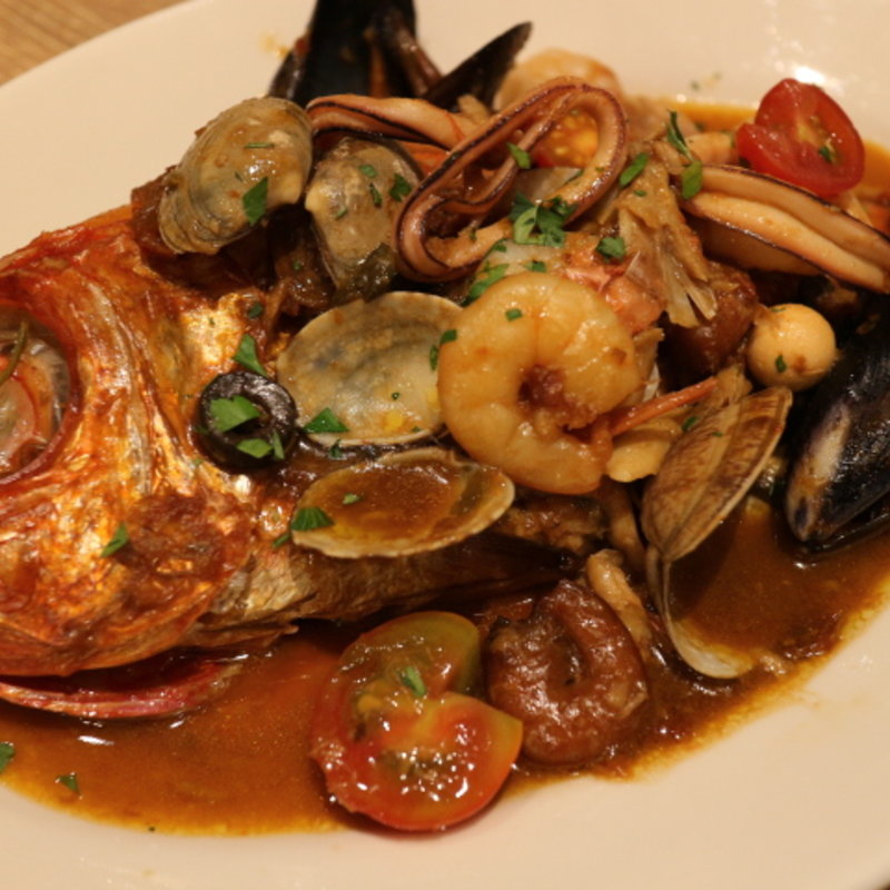 金目鯛を1匹使ったアクアパッツア(ACQUA E SOLE（アクア エ ソーレ）)