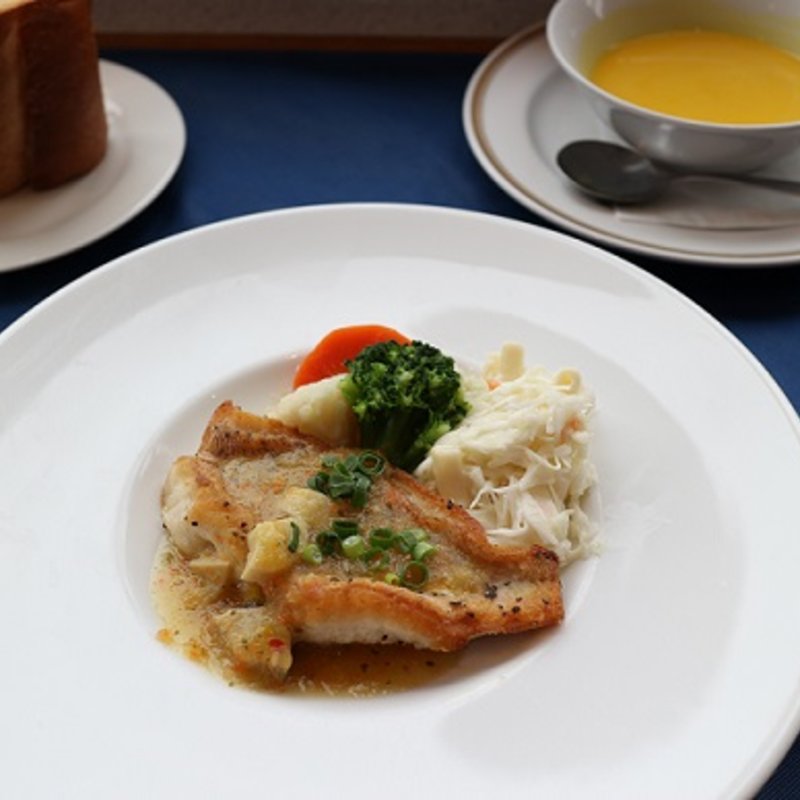 かさごのグリル(かぼちゃ・わいん 美術館店)