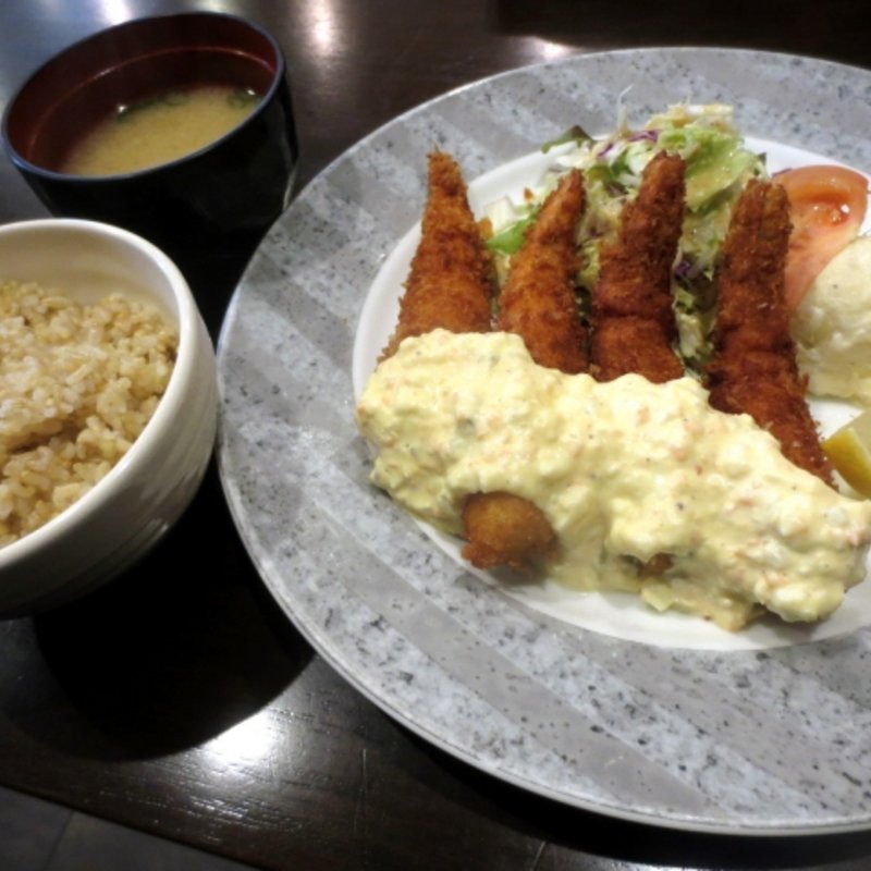 エビフライセット(キッチンまえだ)