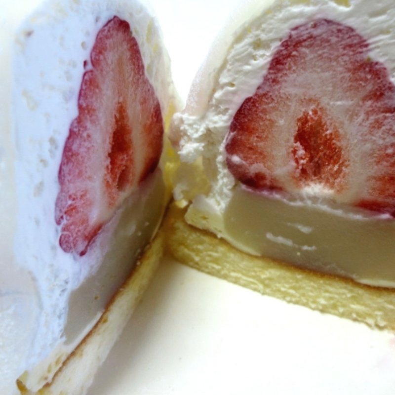 あまおう苺大福(ザ・カエン 高島屋大阪店)