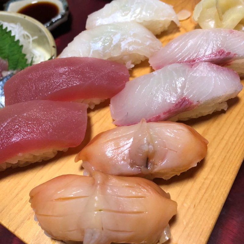 寿司盛り合わせ(大須亭)