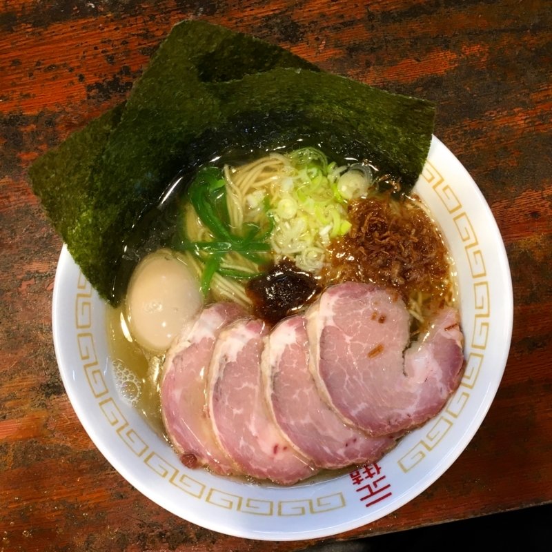 全部入り塩らーめん(ナルトもメンマもないけれど)