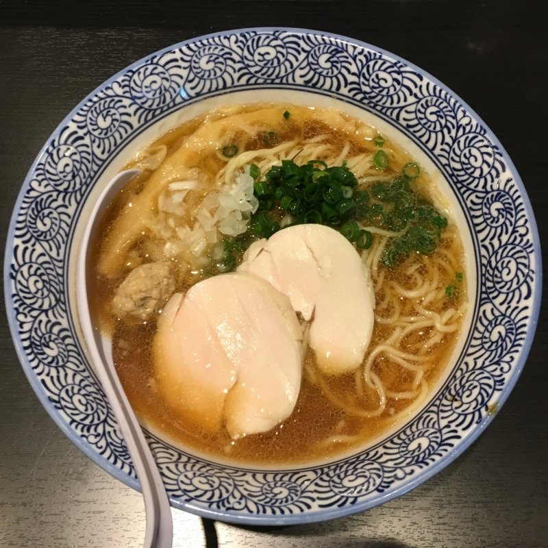煮干し中華そば(煮干し中華そば　麺屋　新星 )