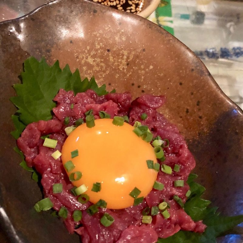 馬ユッケ(焼酎バ- 土竜)