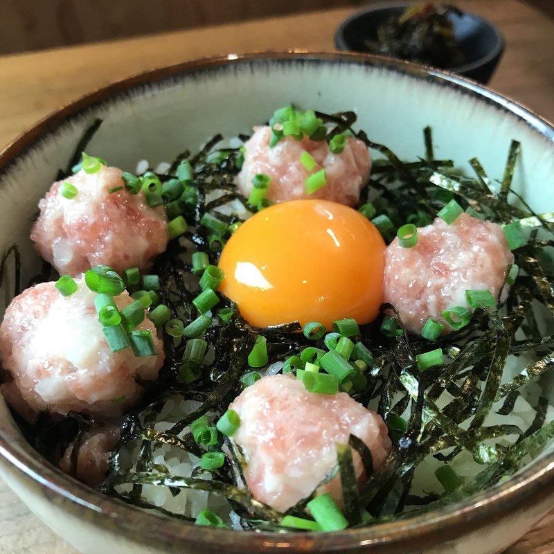 生つくね丼(串焼き 焼とんyaたゆたゆ裏天王寺店)