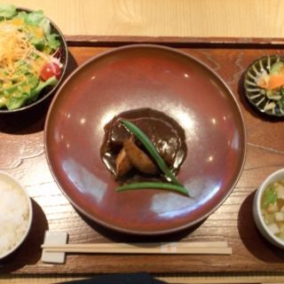 ごちそうビーフシチュー(門前洋食　藤屋)