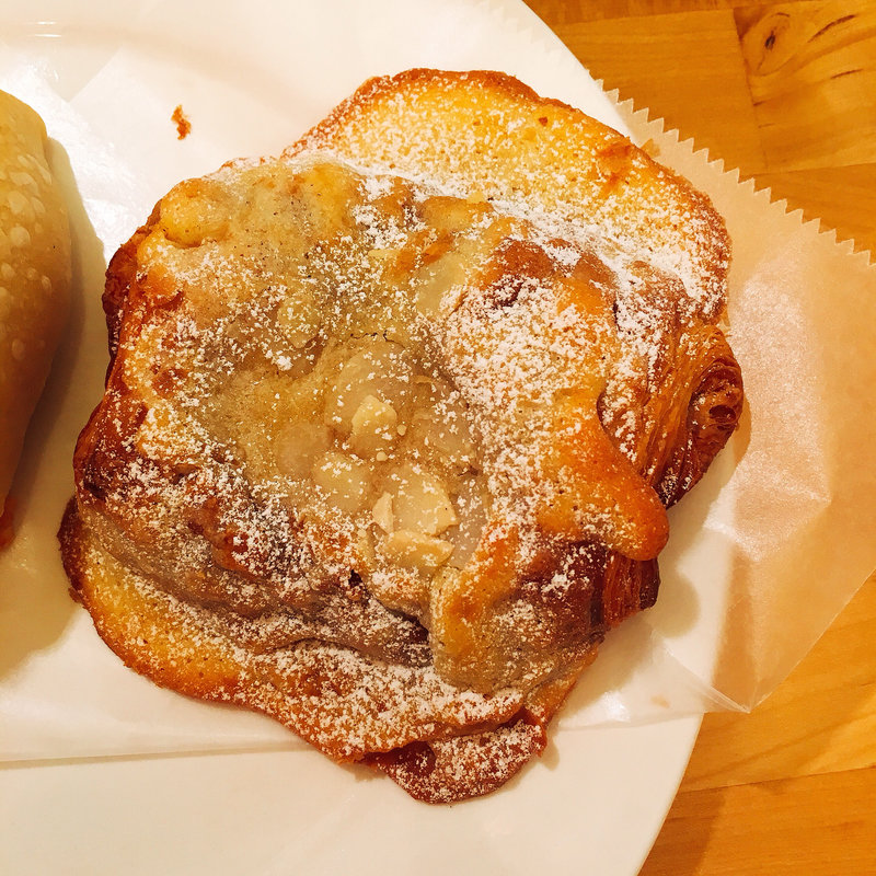 ショコラダマンド(NOBU Cafe アトレ川崎)