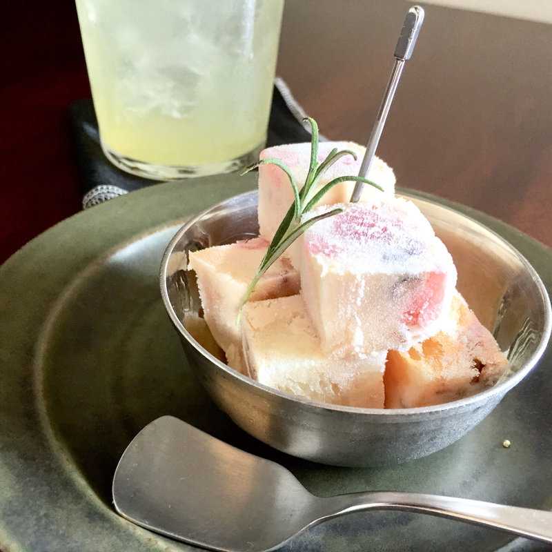 グレープフルーツのクルフィ(OXYMORON北浜)