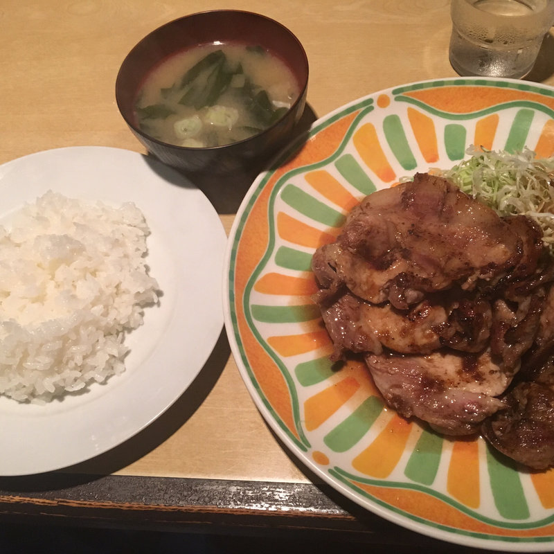 豚ロース肉つけ焼き定食(キツチンポパイ)