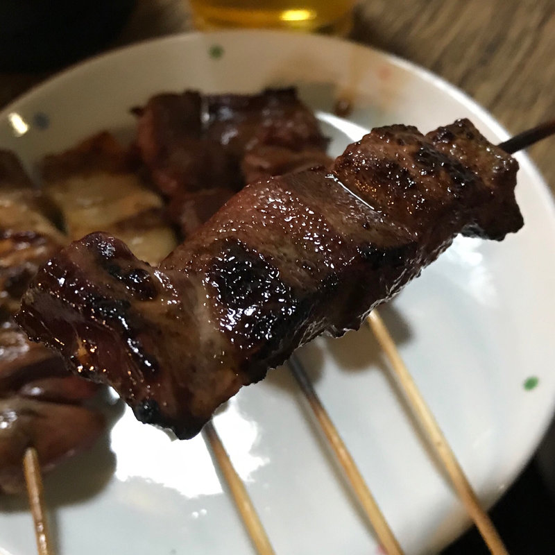 肝臓〈レバー〉（一皿四串）(やき鳥よしや)