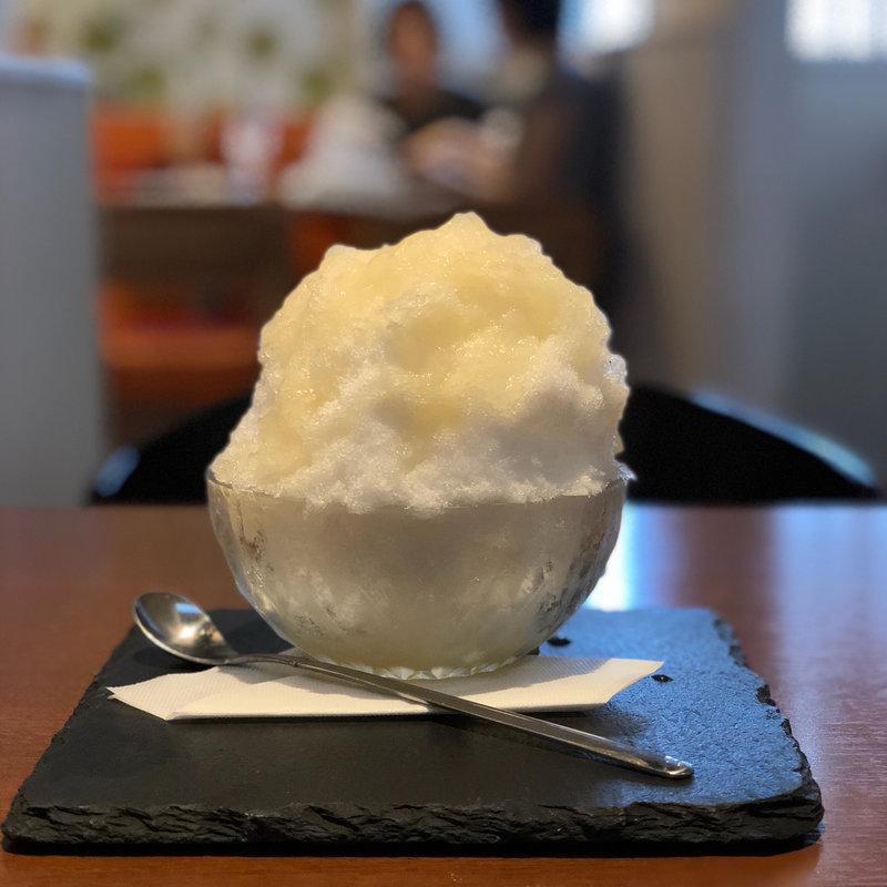 自家製ピーチ氷(シェ チョココ 中丸本店)