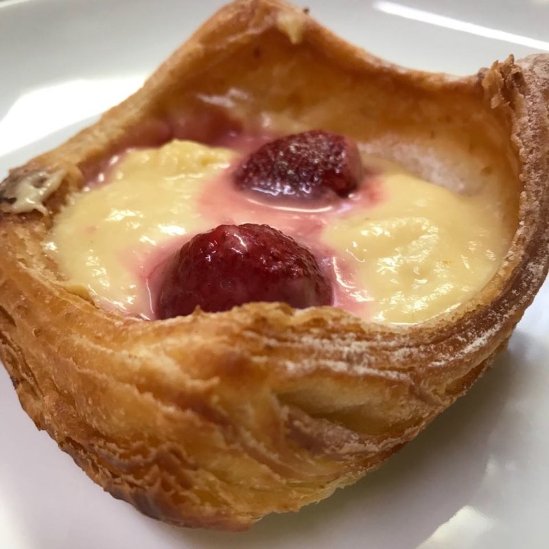 いちごのデニッシュ(ユニオン・ベーカリー)