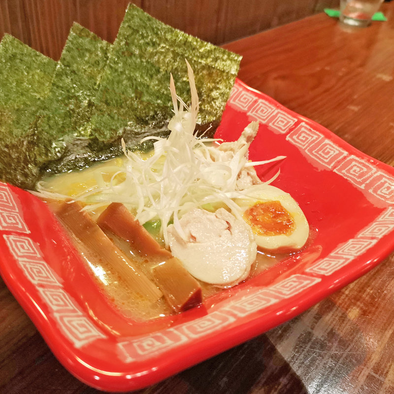 鶏ガラ白湯麺(鶏匠 （とりしょう）)