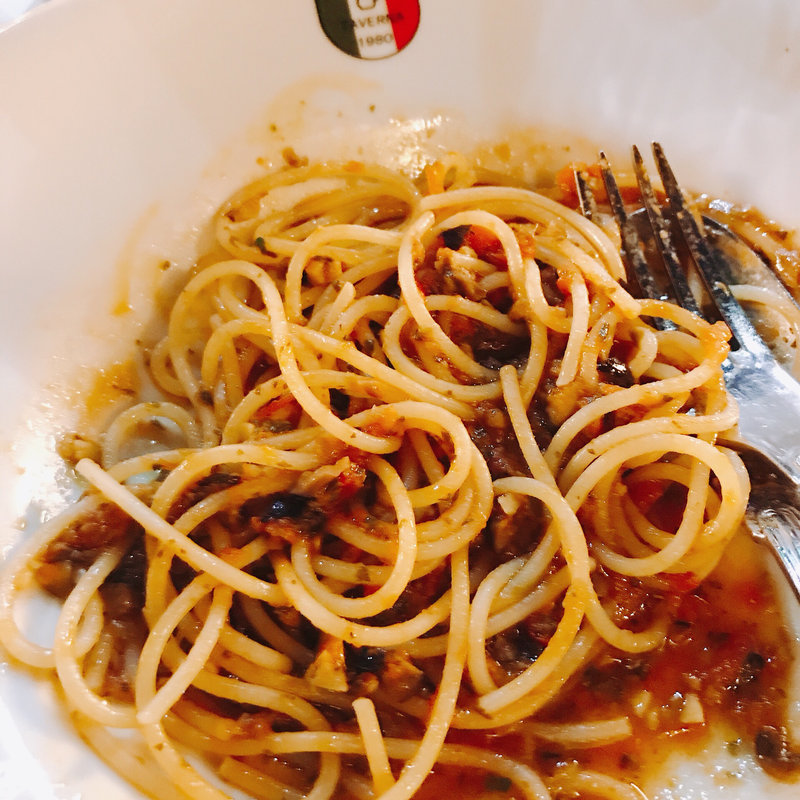 娼婦風パスタ(ロンディーノ)