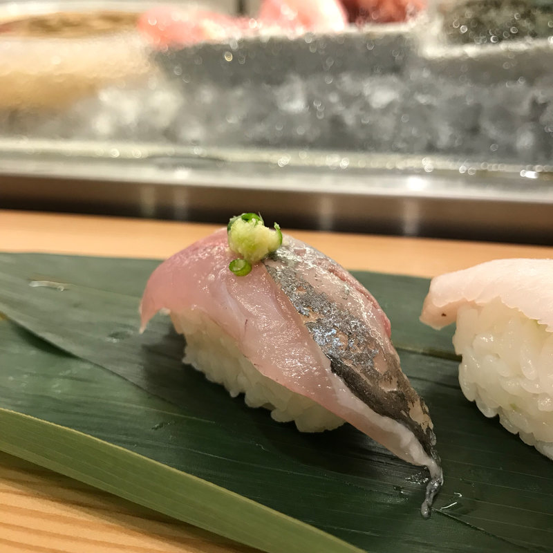 あじ(日本橋 すし 釣りきん )