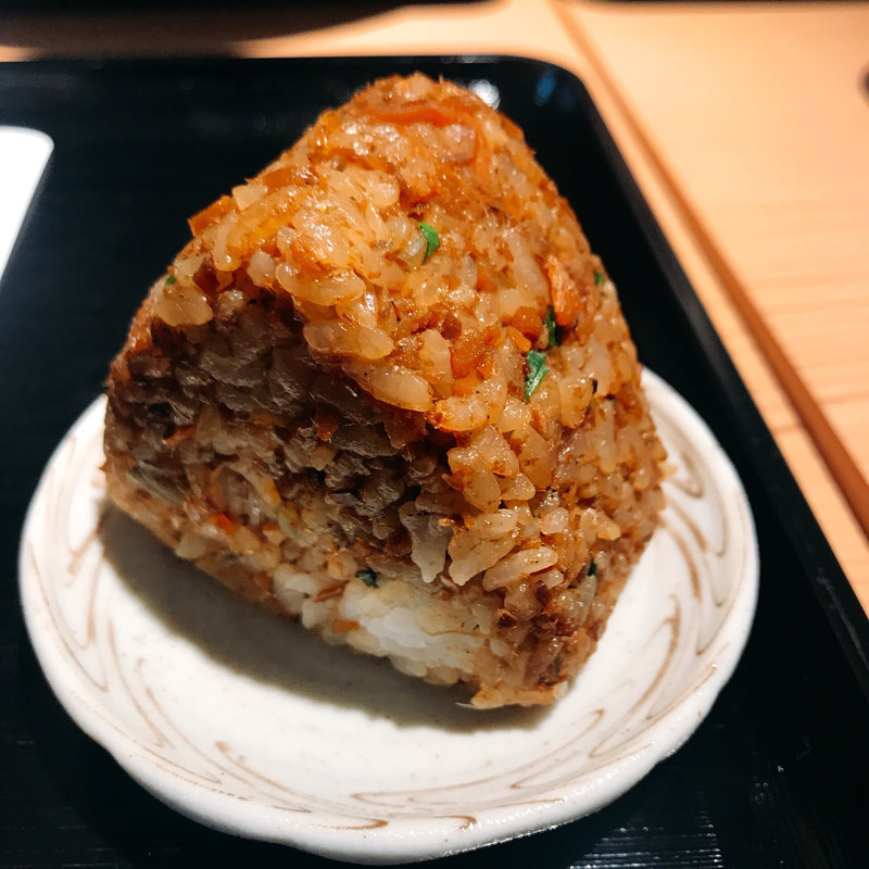 イリコのおにぎり(手打ちうどん 円清)