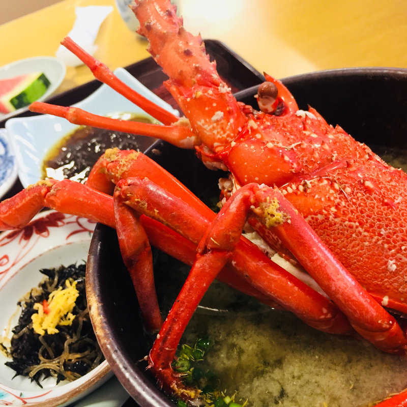 伊勢海老の味噌汁(市場食堂ぶえんかん )