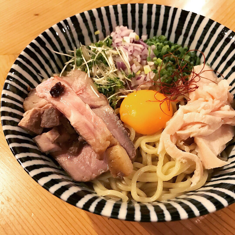 特製ポルチーニオイル香るまぜそば(麺処　一龍庵)