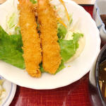 海老フライ定食(えび三郎ヘップナビオ店)