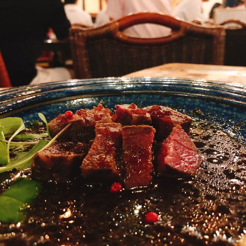 イチボのステーキ(大衆酒場 ひまわり)