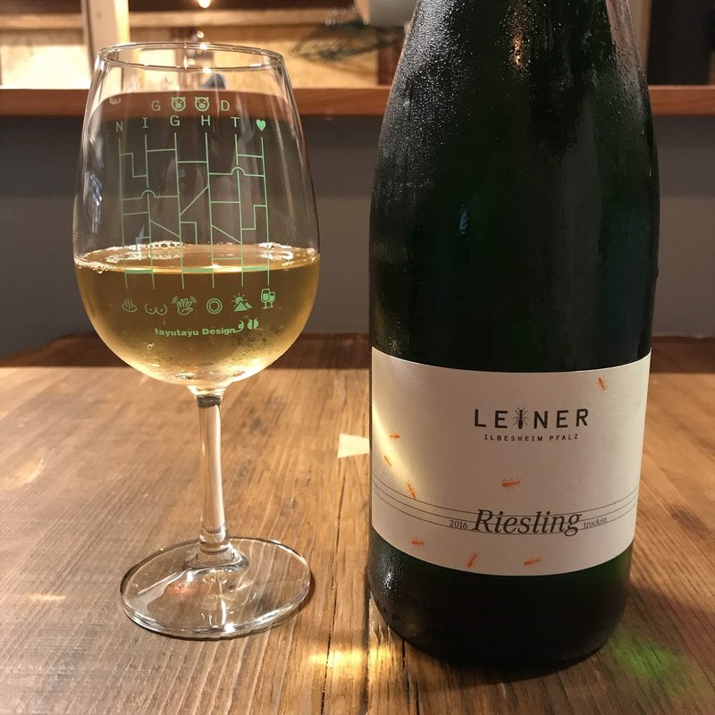 白ワイン(串焼き 焼とんyaたゆたゆ裏天王寺店)